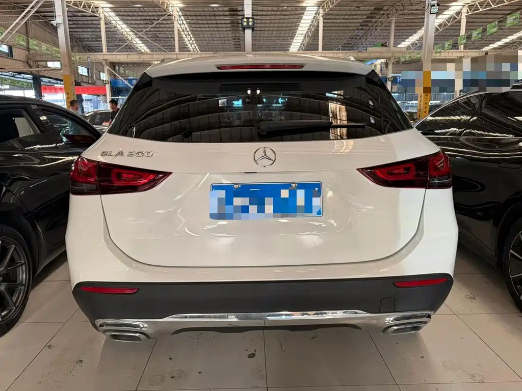 Mercedes-Benz GLA — миниатюра 17