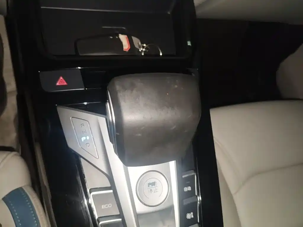BYD Yuan Pro — миниатюра 13