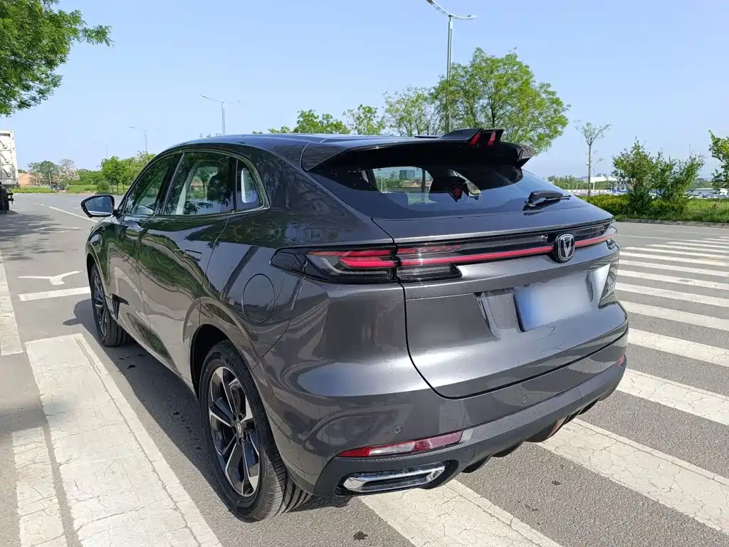Changan UNI-K iDD — миниатюра 13