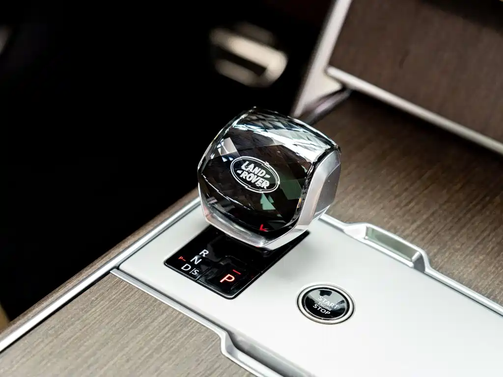 Land Rover Range Rover — миниатюра 19