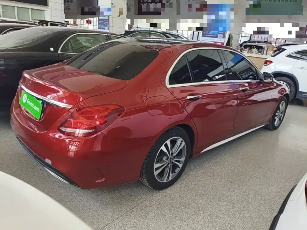 Mercedes-Benz C-Class — миниатюра 7