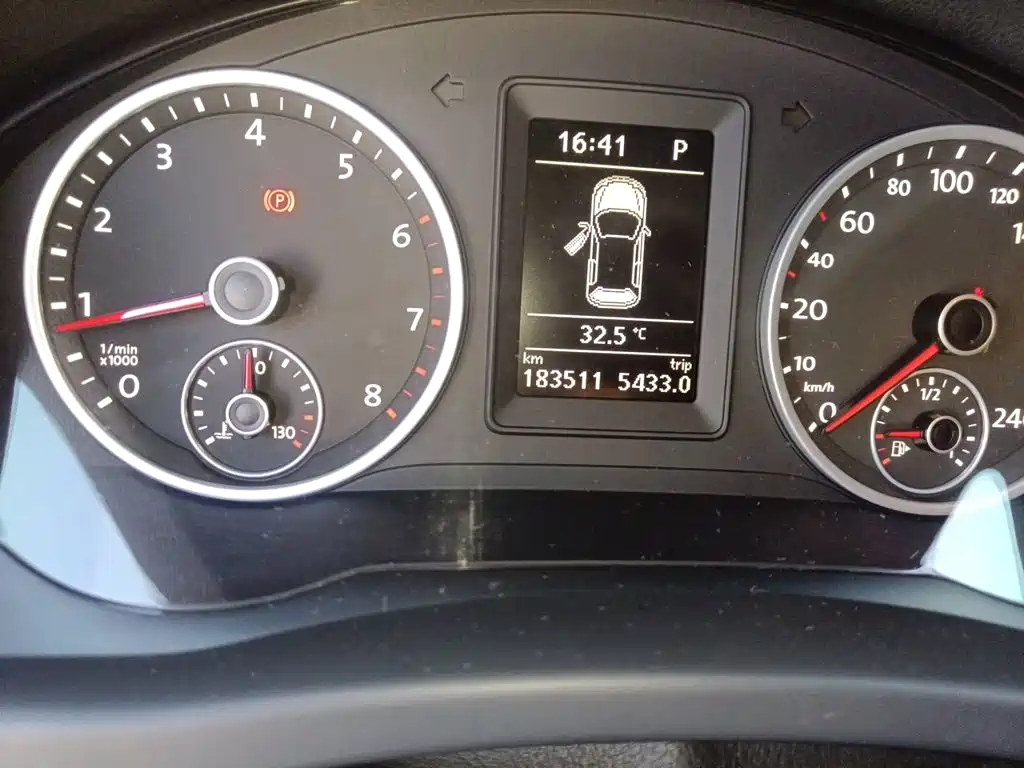 Volkswagen Tiguan — миниатюра 5