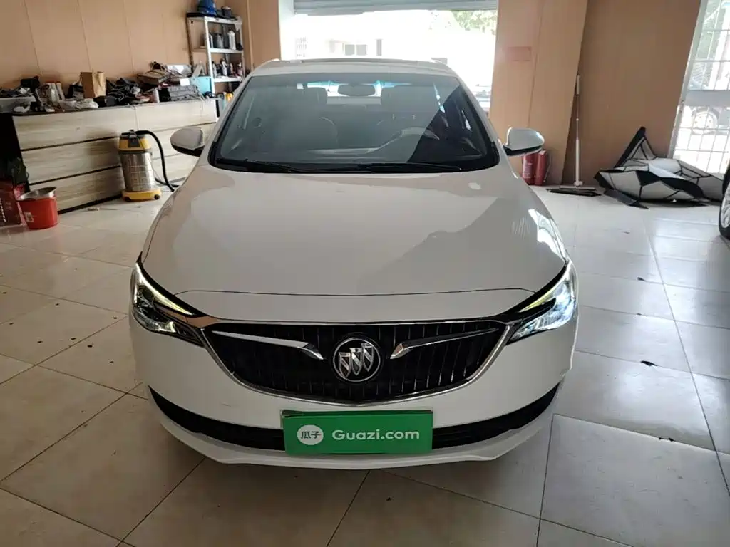 Buick Excelle — миниатюра 3