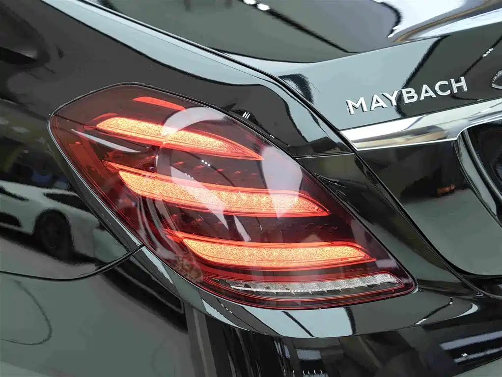 Mercedes-Benz S-Class — миниатюра 25