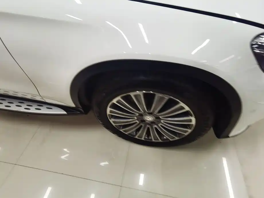 Mercedes-Benz GLC — миниатюра 23
