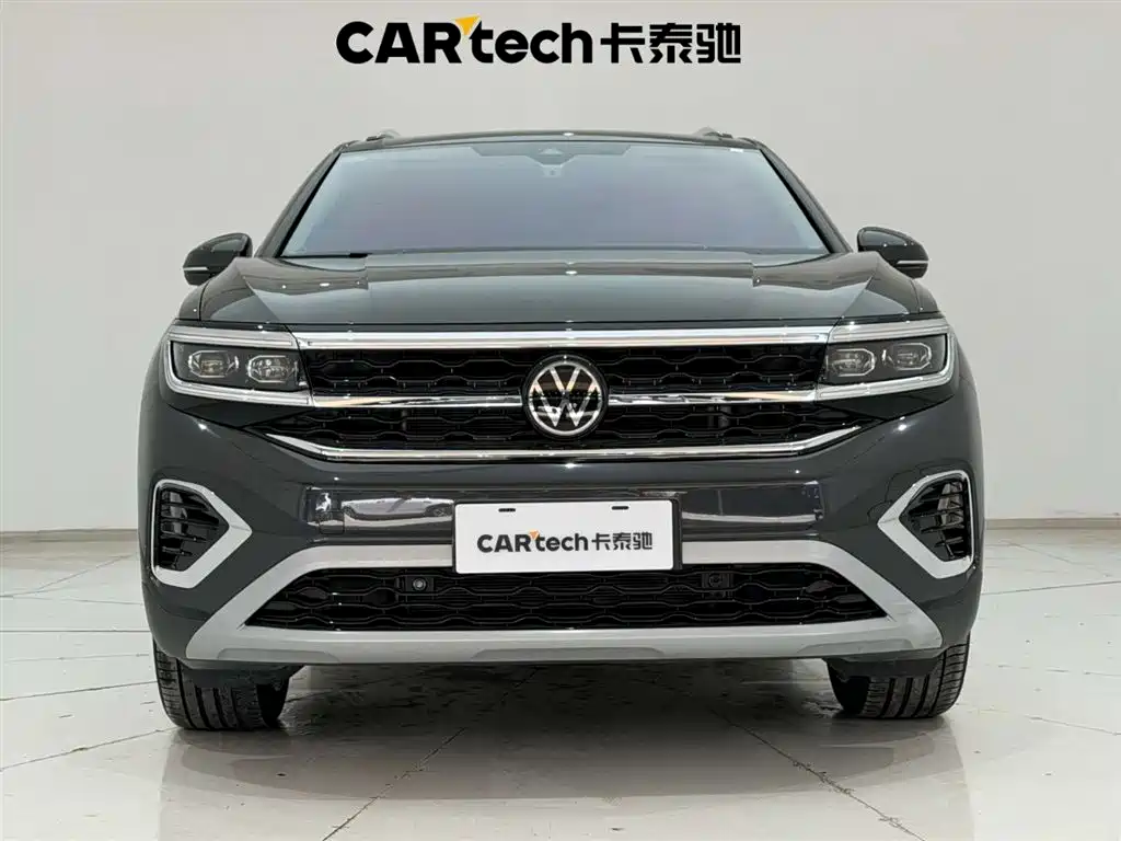 Volkswagen Viloran 2021 380TSI Flagship
