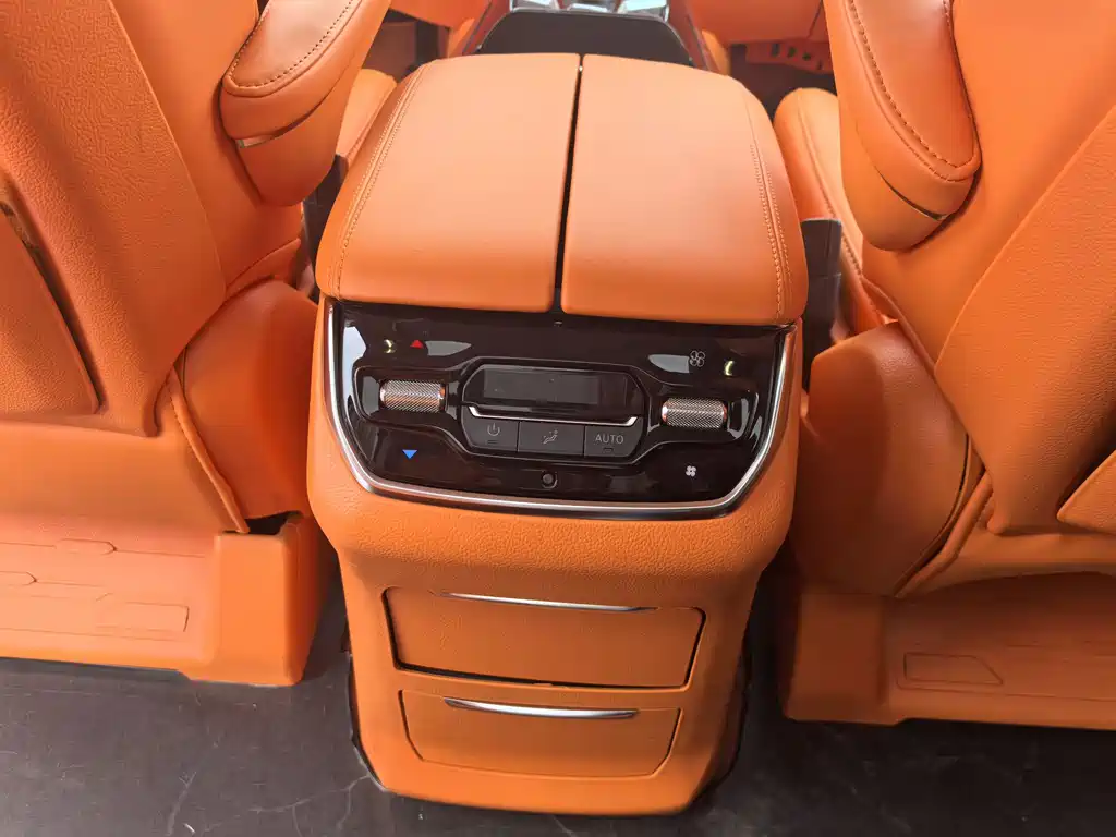 SAIC MAXUS CHASE G20