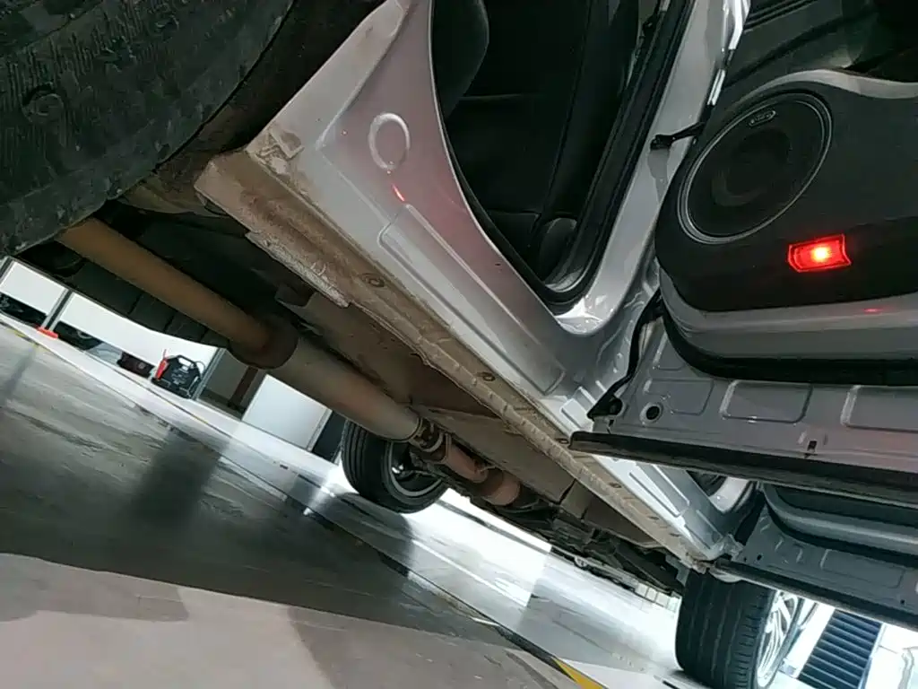 Wey Wey VV5 — миниатюра 21