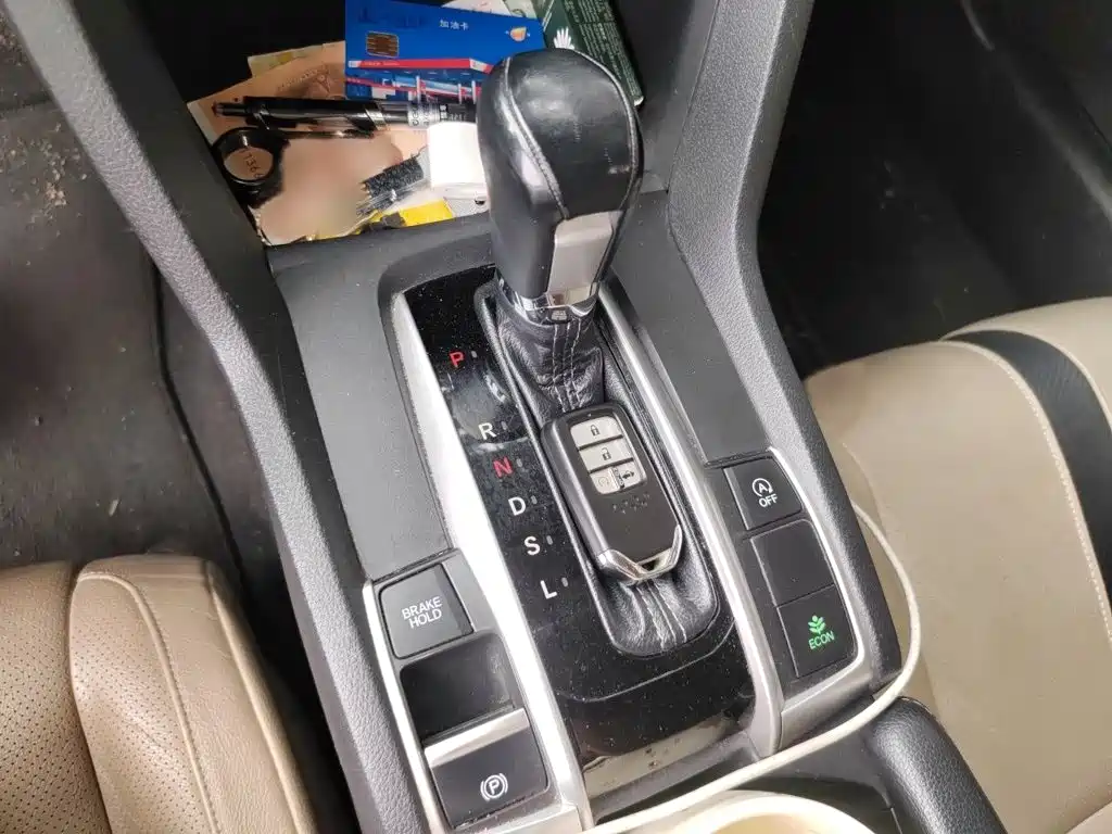 Honda Civic — миниатюра 7