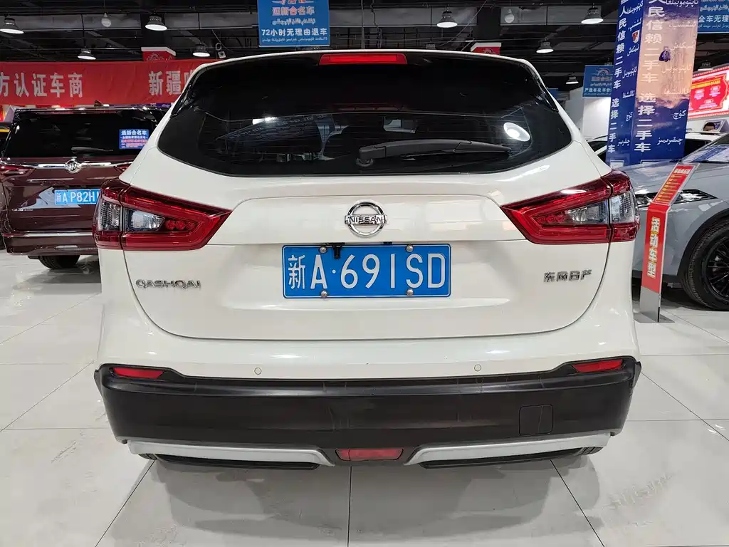 NISSAN QASHQAI