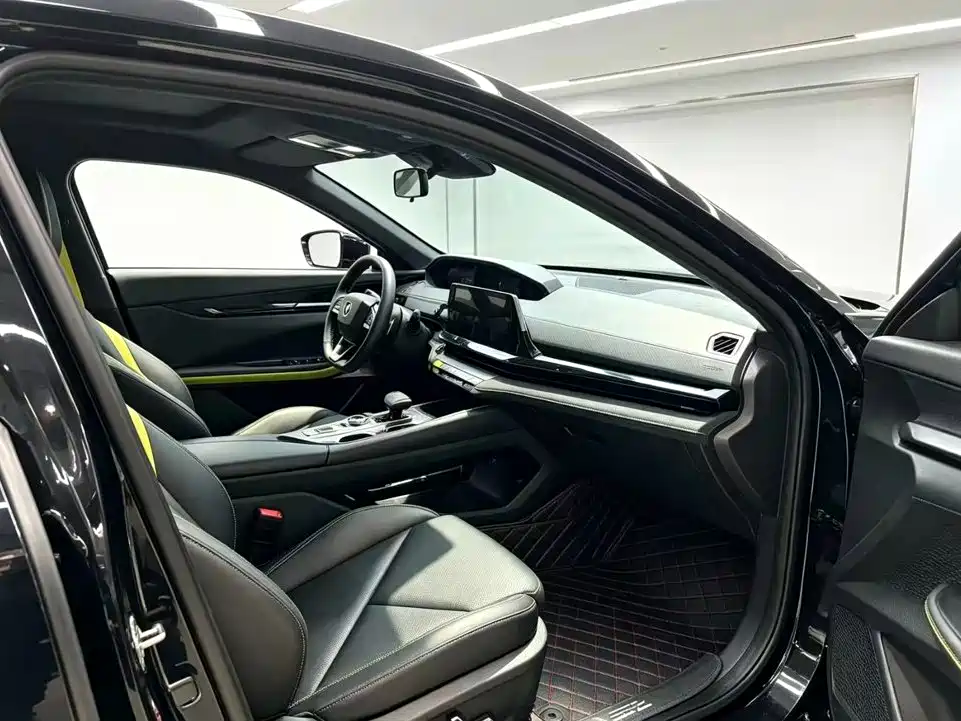 Changan UNI-V — миниатюра 5