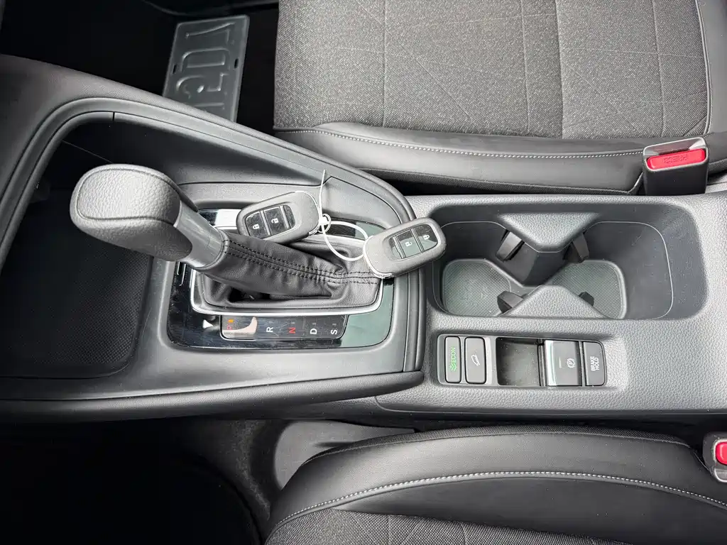 Honda Vezel — миниатюра 13