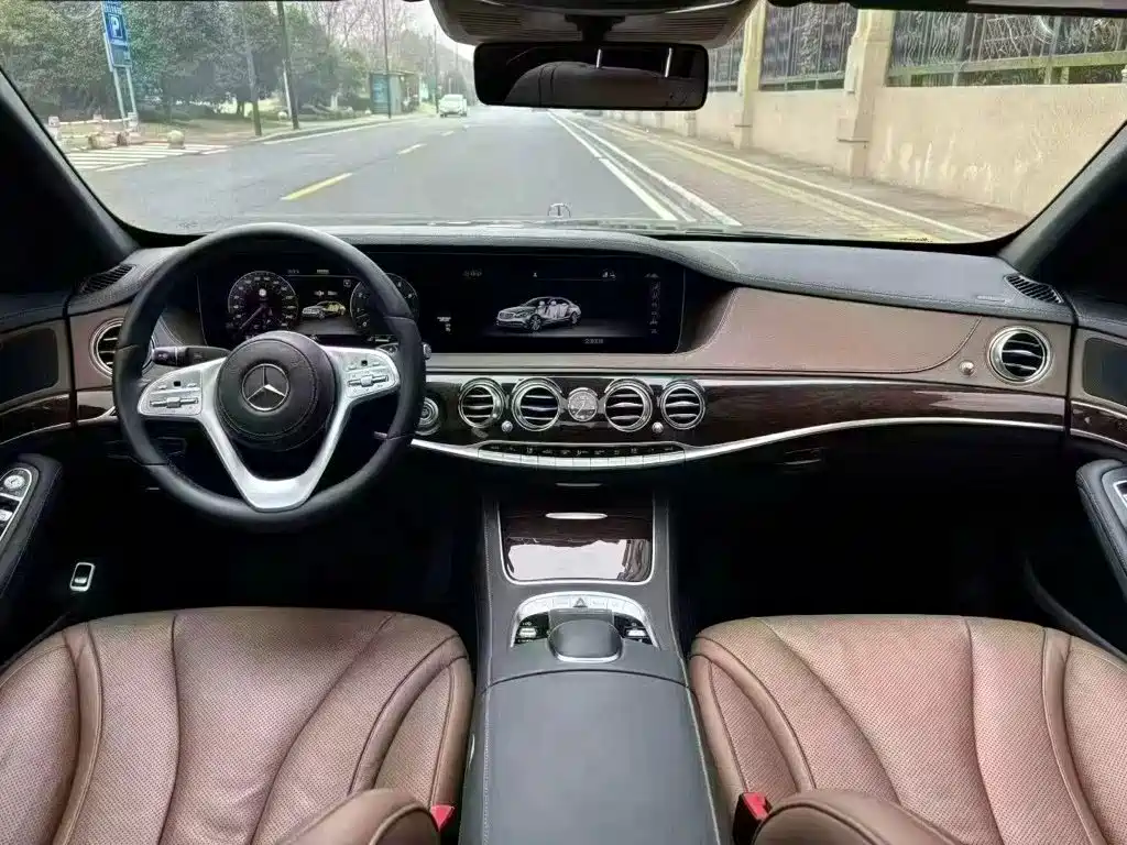 Mercedes-Benz S-Class — миниатюра 8