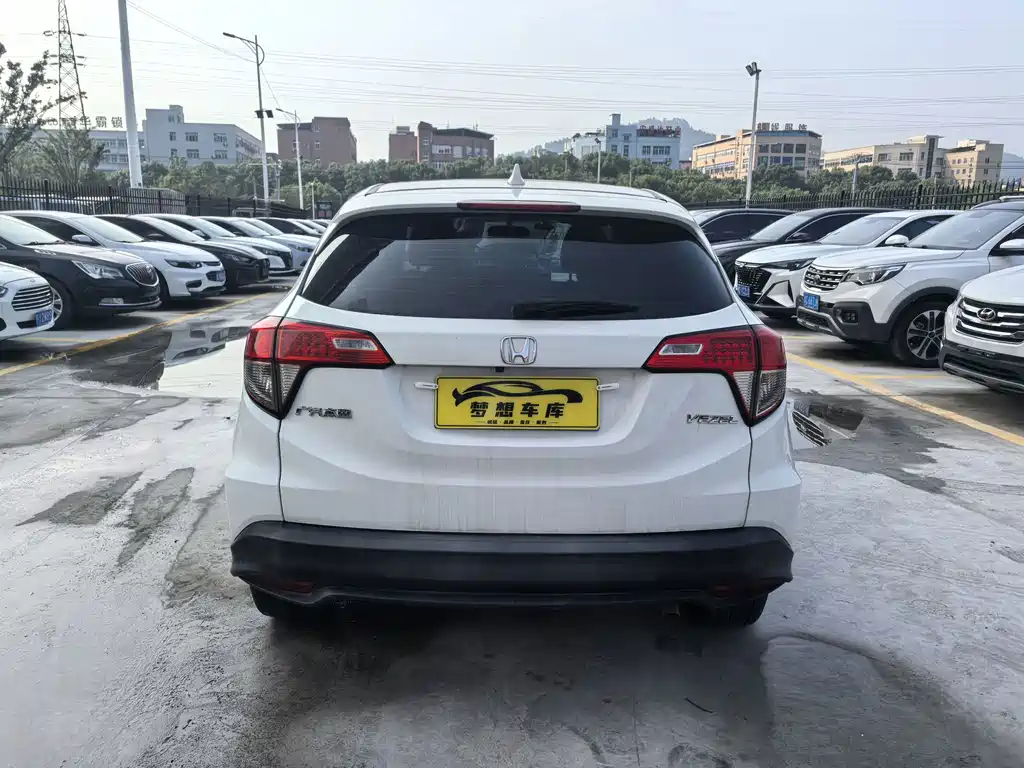 Honda Vezel — миниатюра 6