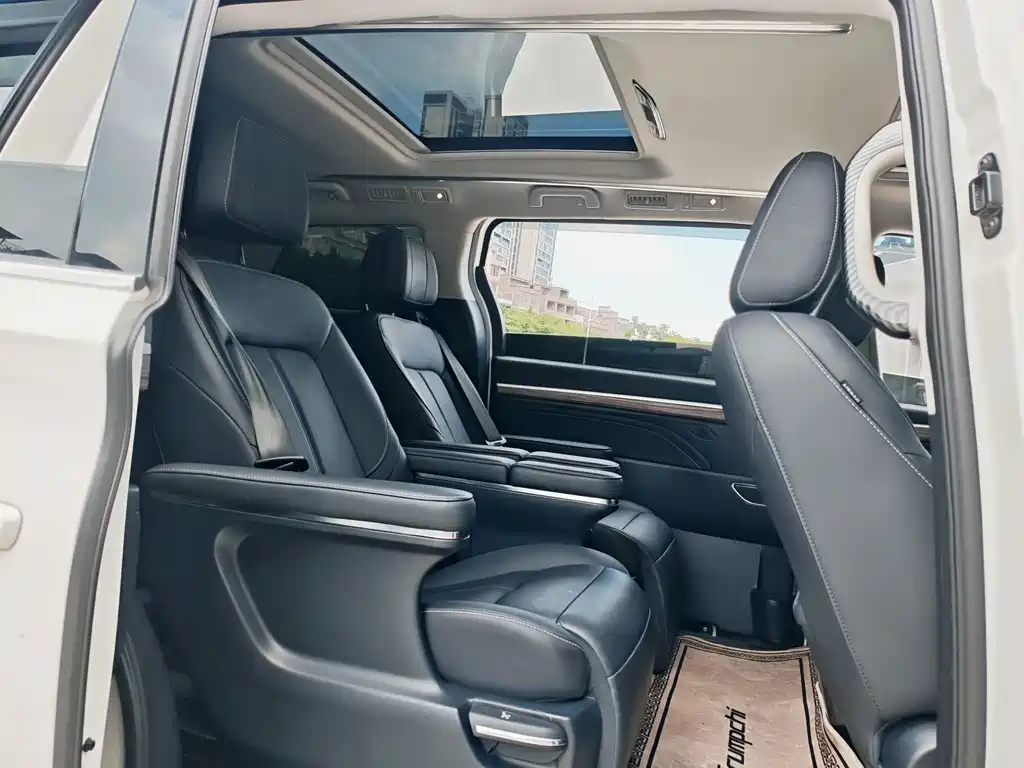 GAC Motor Trumpchi M8 — миниатюра 7