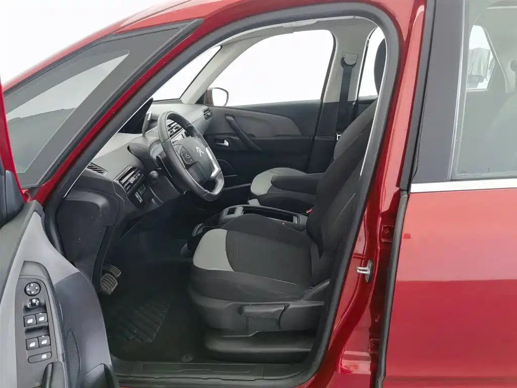 Citroen C4 Picasso — миниатюра 10