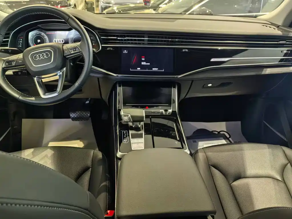 Audi Q8 — миниатюра 3
