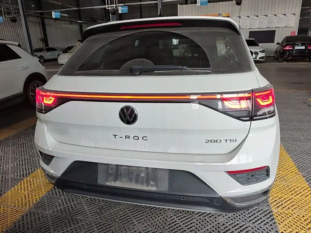 Volkswagen T-Roc — миниатюра 6