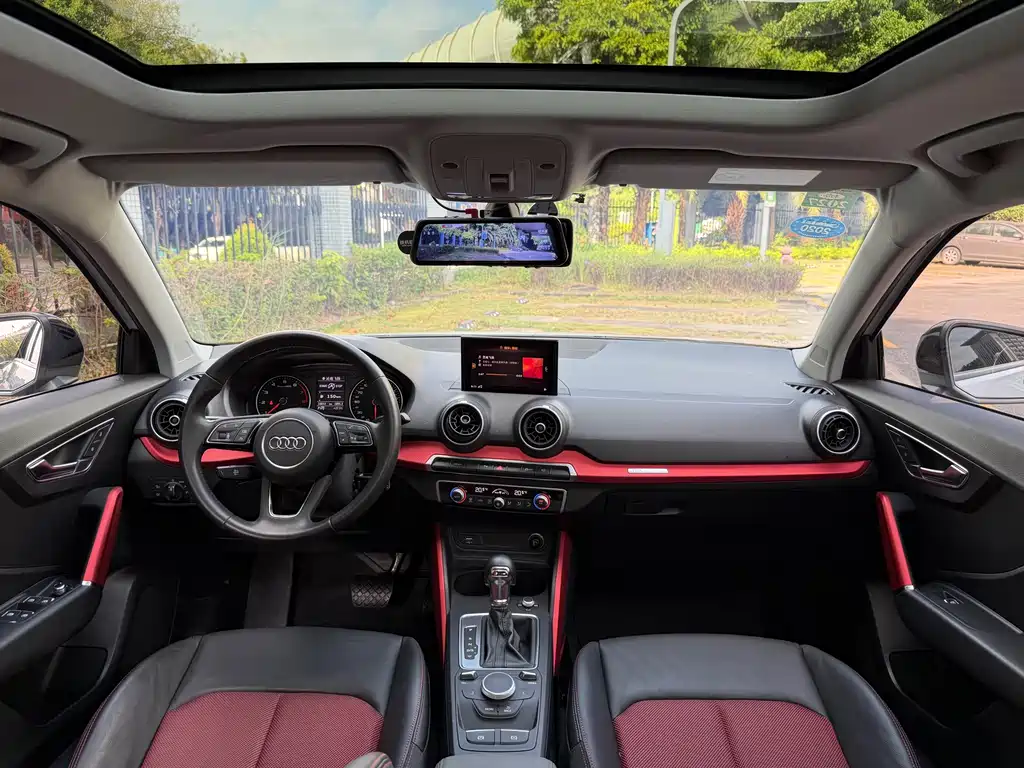 Audi Q2L — миниатюра 5