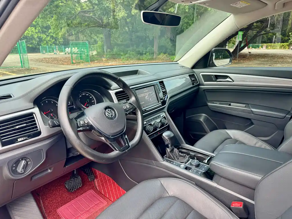Volkswagen Teramont — миниатюра 5
