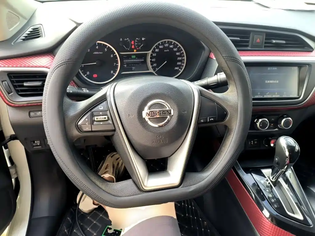 Nissan Bluebird — миниатюра 11