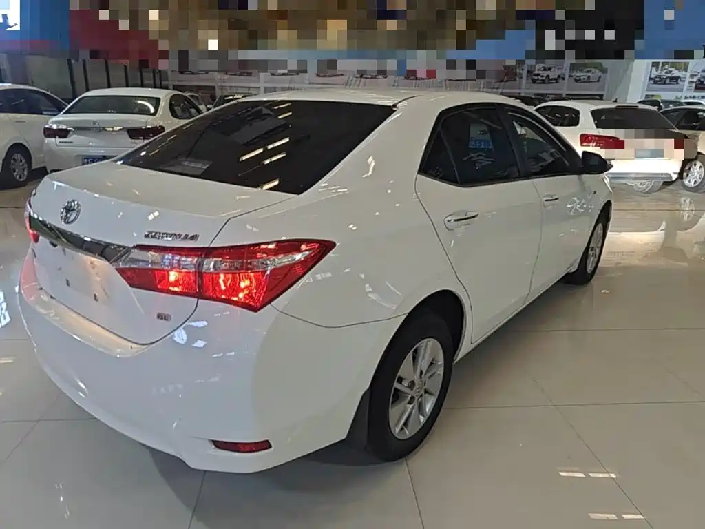 Toyota Corolla — миниатюра 7