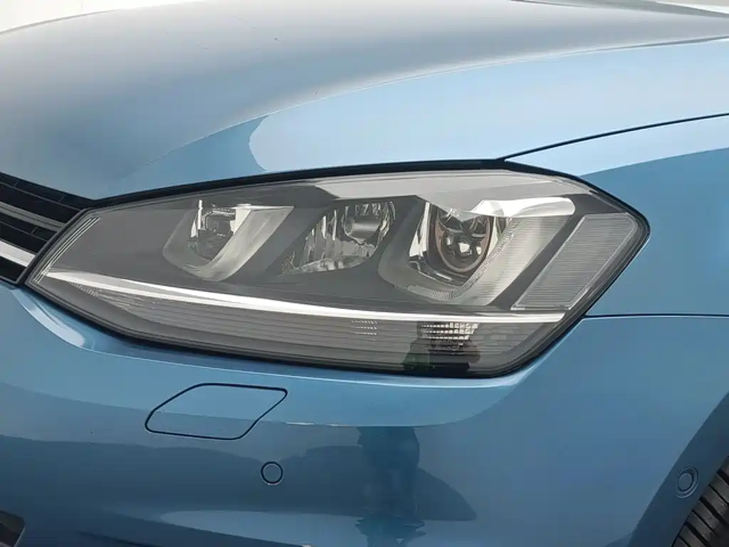 Volkswagen Golf (Import) — миниатюра 14