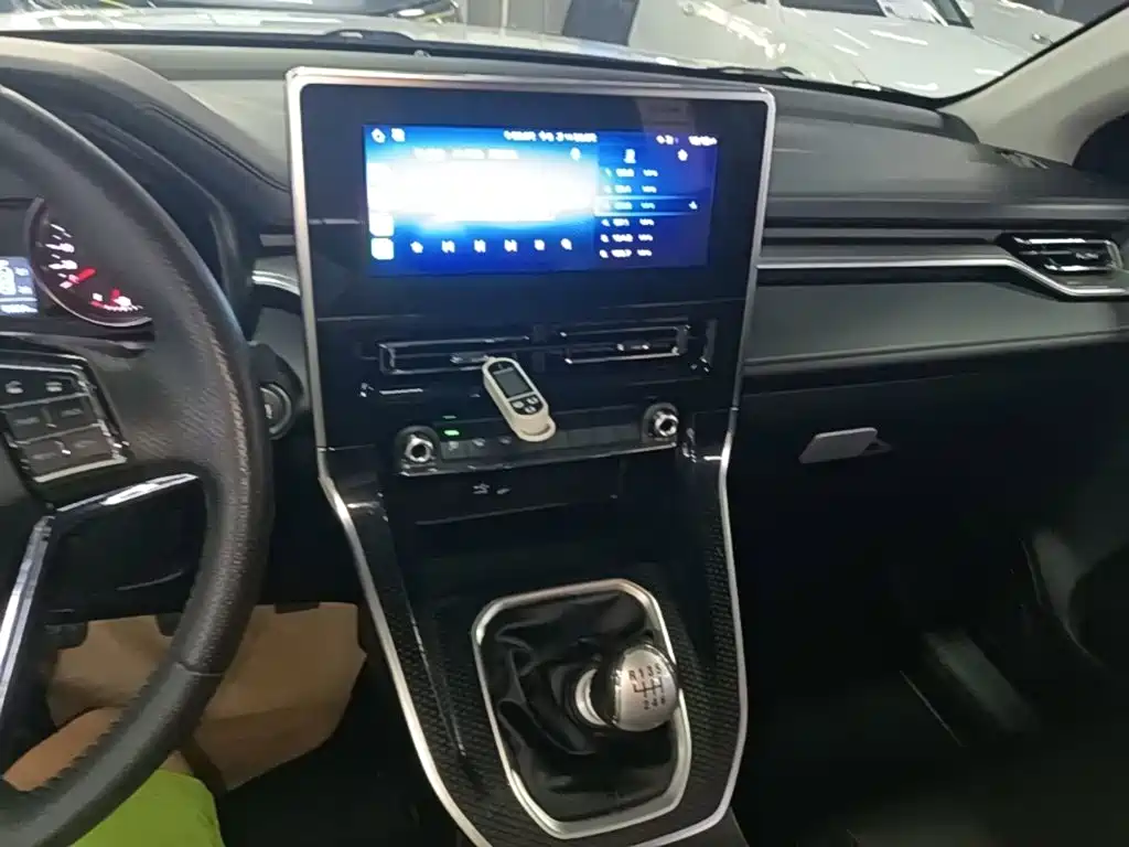 Haval M6 — миниатюра 13