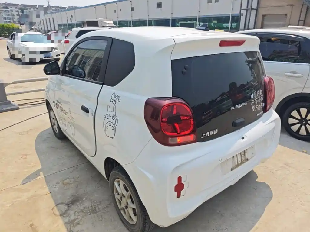 Roewe Clever — миниатюра 5