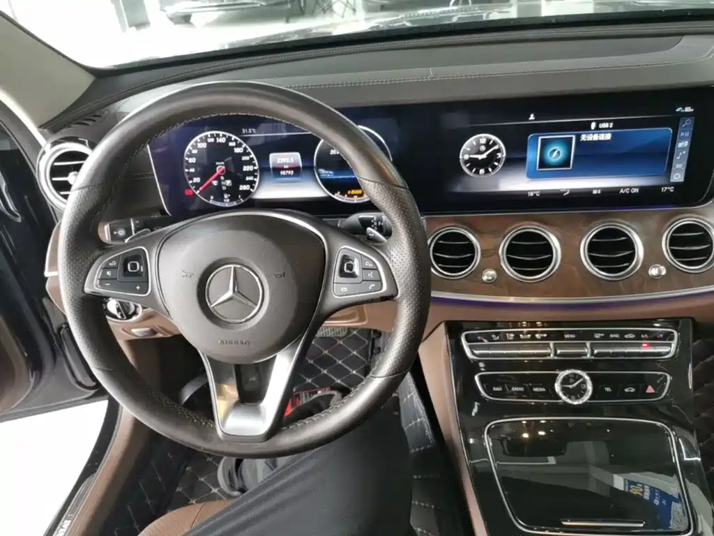 Mercedes-Benz E-Class E 2017 E 300 L Luxury