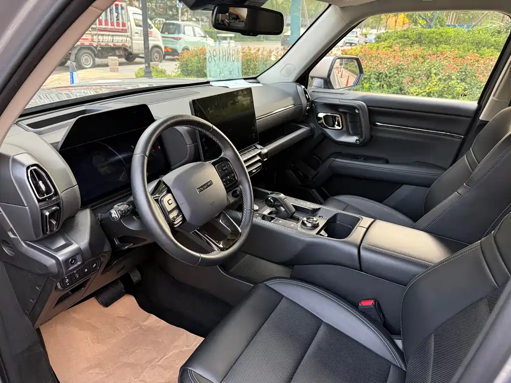 HAVAL SECOND GENERATION BIG DOG NEW ENERGY