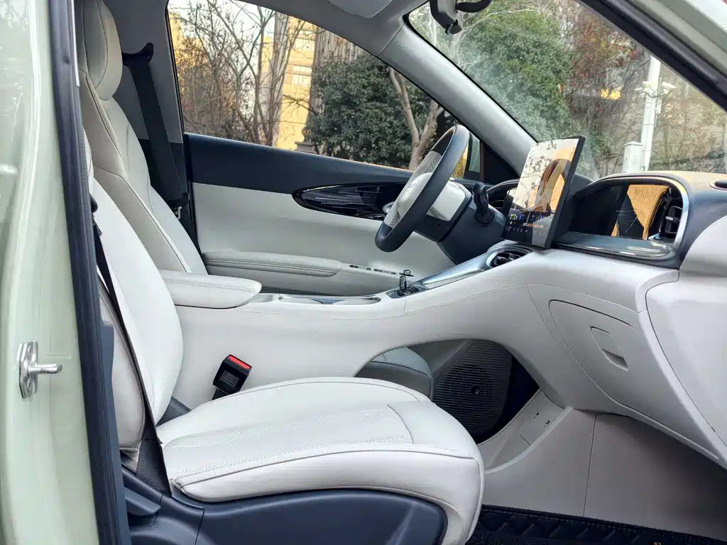 GEELY GALAXY STAR WISH