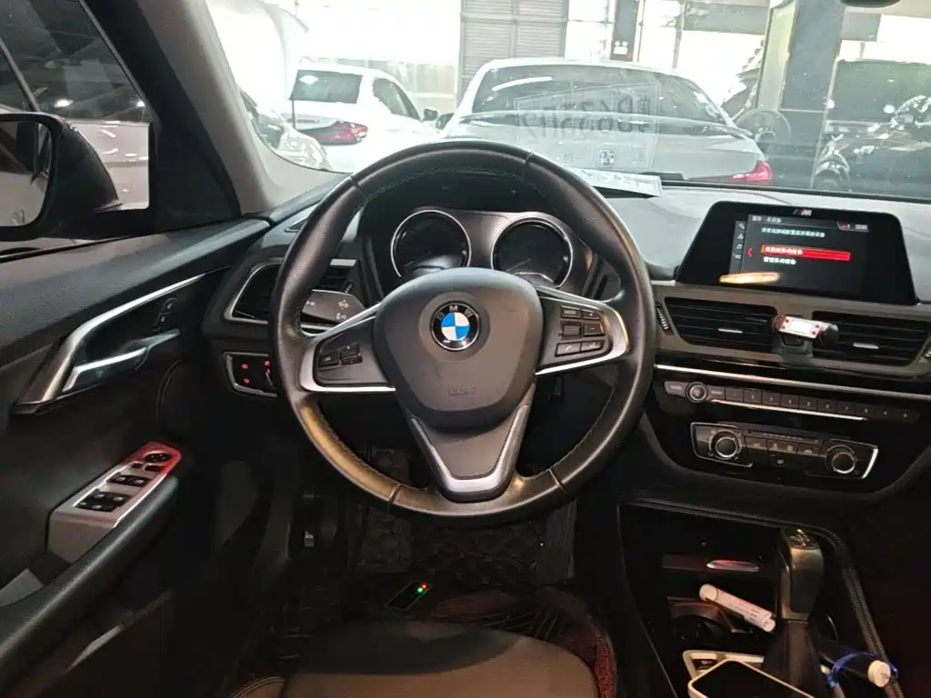 BMW 1 Series — миниатюра 11