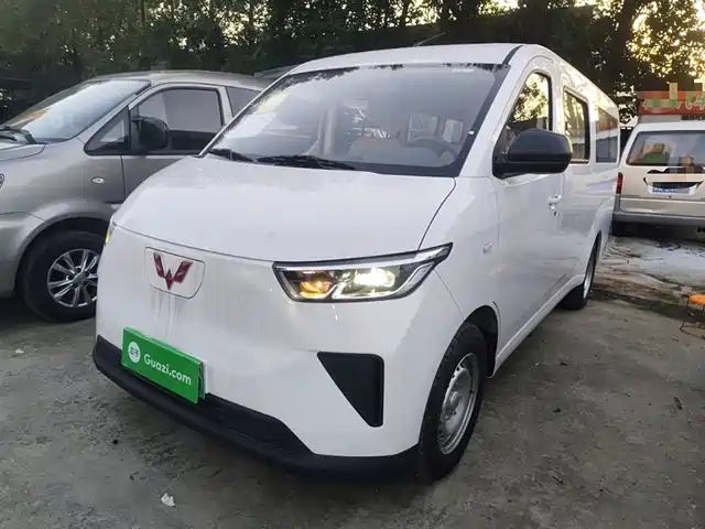 WULING AUTOMOBILE WULING YANGGUANG 2025