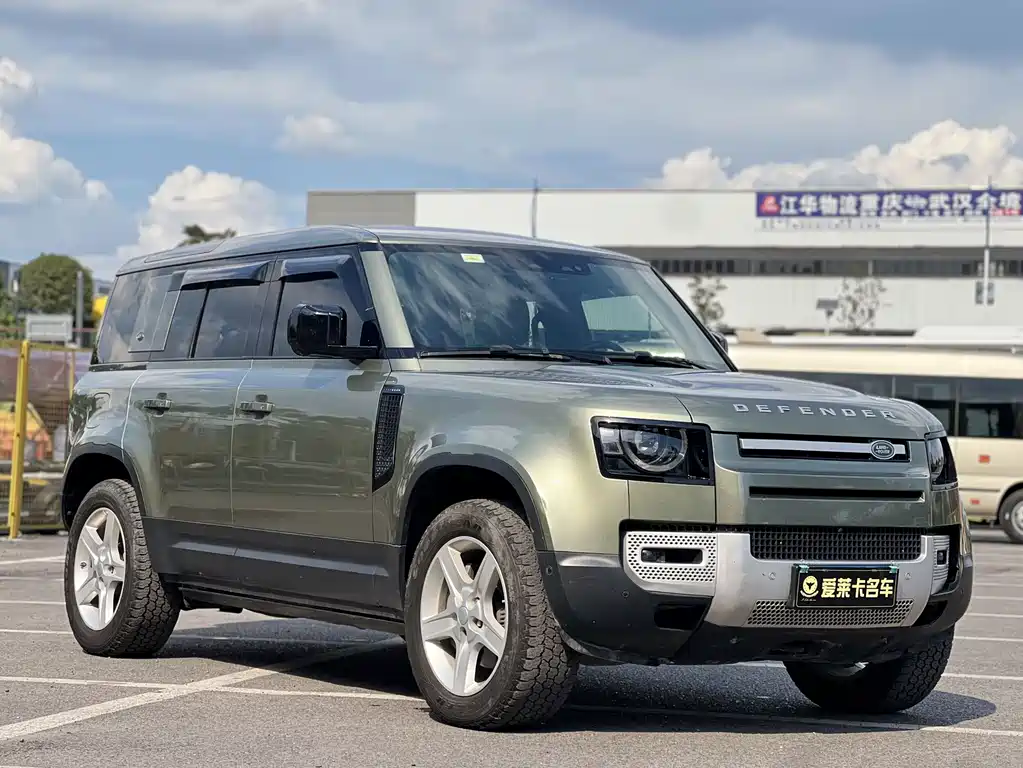 Land Rover Defender — миниатюра 6