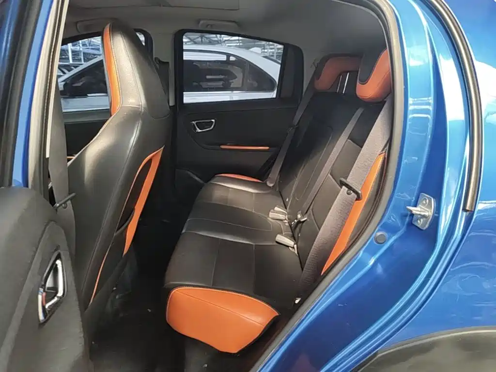 Geely Vision X1 — миниатюра 17