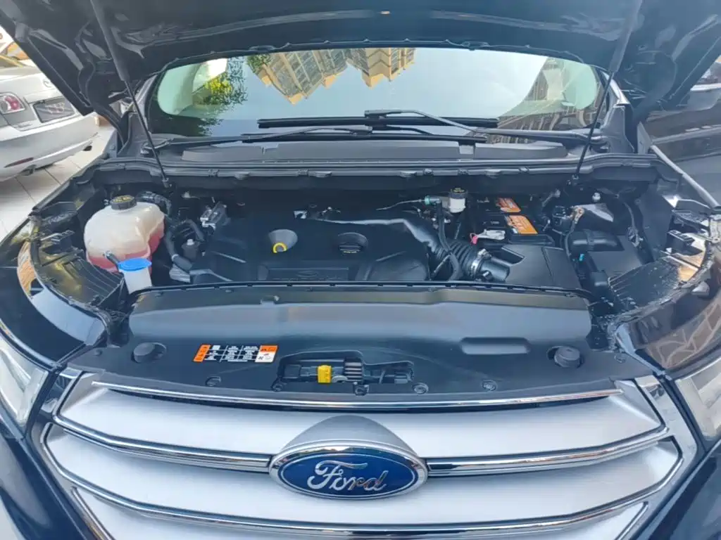 Ford Edge — миниатюра 20