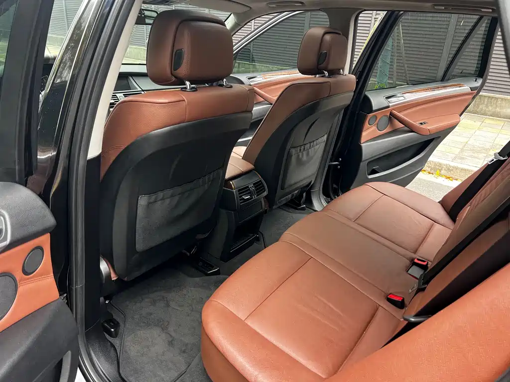 BMW X5 (Import) — миниатюра 23