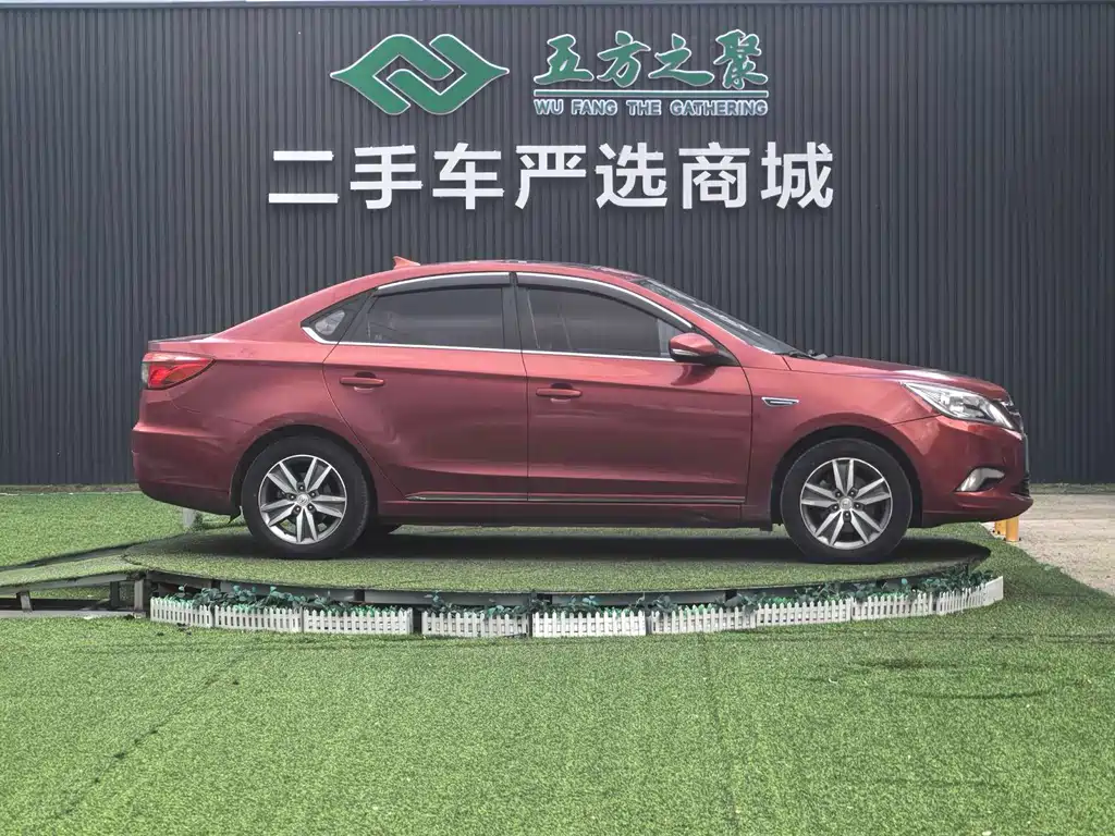 Changan Eado 2015 1.6L MT Luxury V