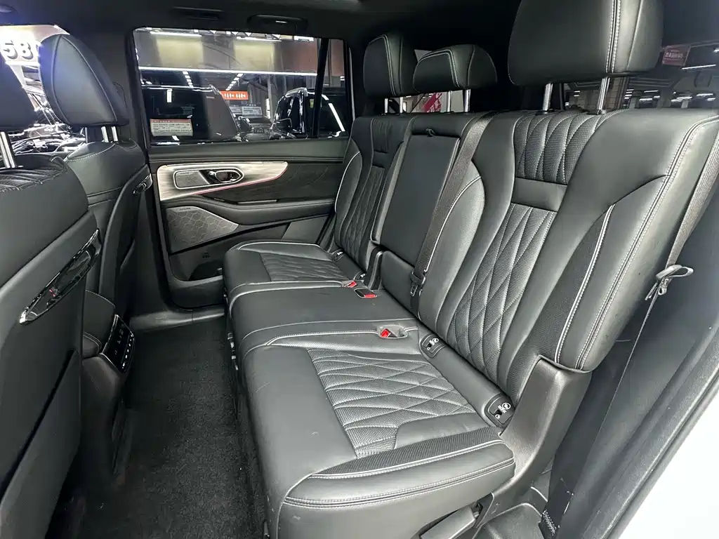 GAC Motor Trumpchi GS8 — миниатюра 28