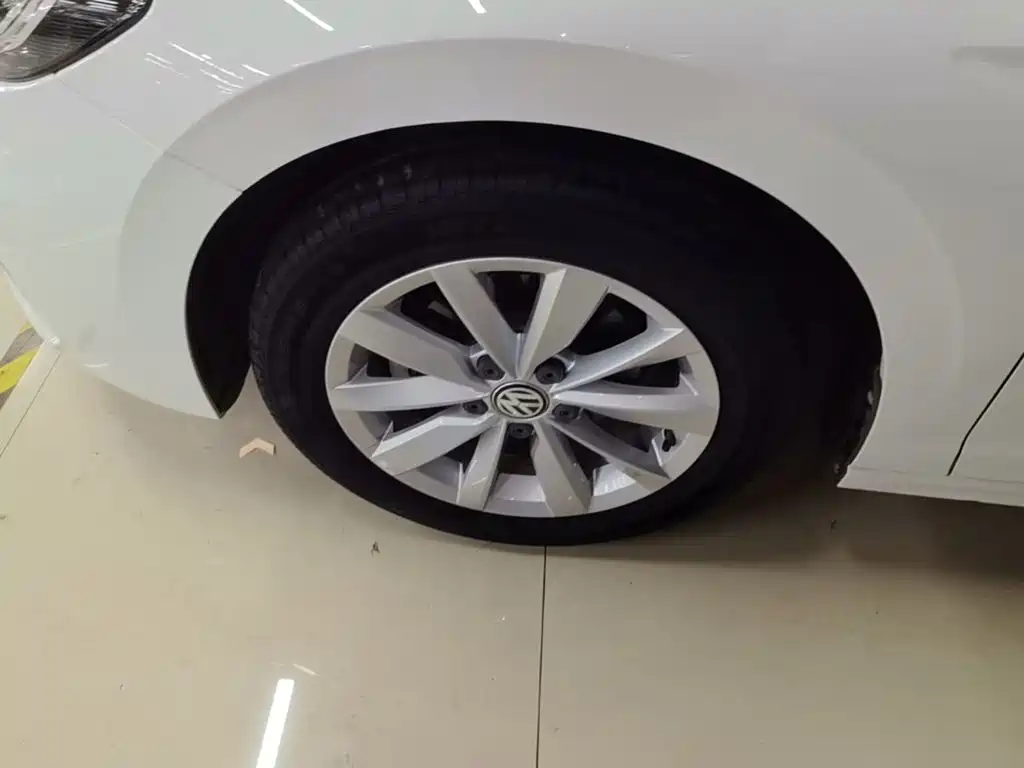 Volkswagen Bora — миниатюра 23