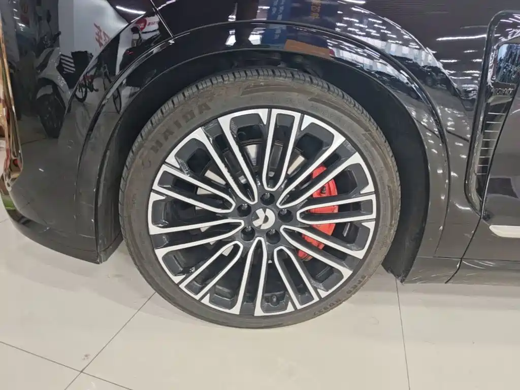 NIO ES8 — миниатюра 23