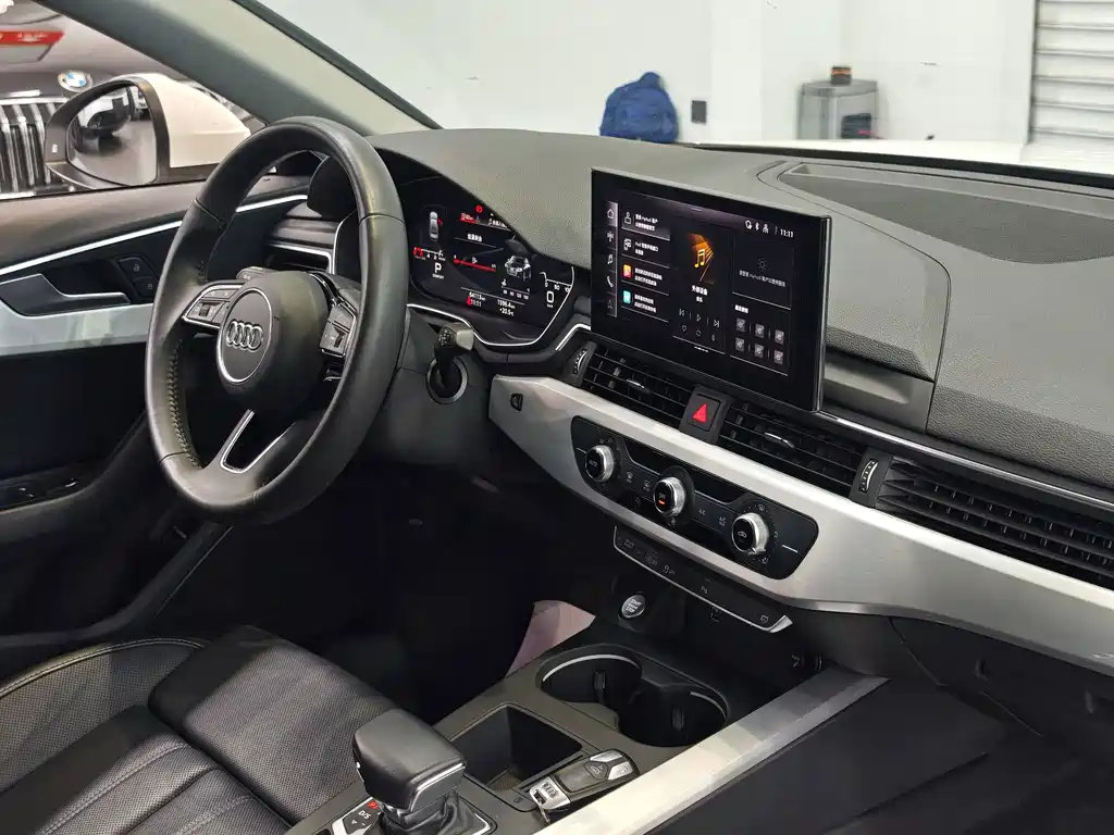 Audi A4L — миниатюра 11