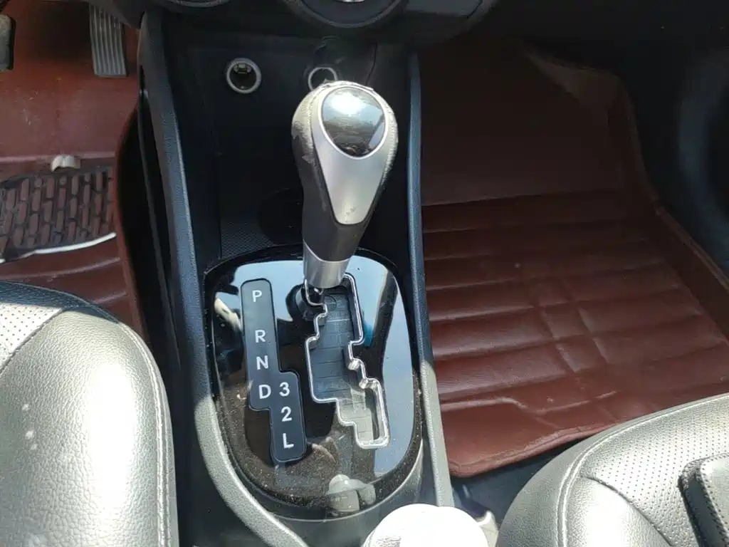 Kia K2 — миниатюра 14