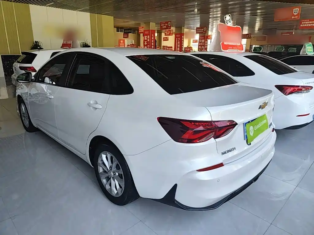 Chevrolet Monza — миниатюра 5