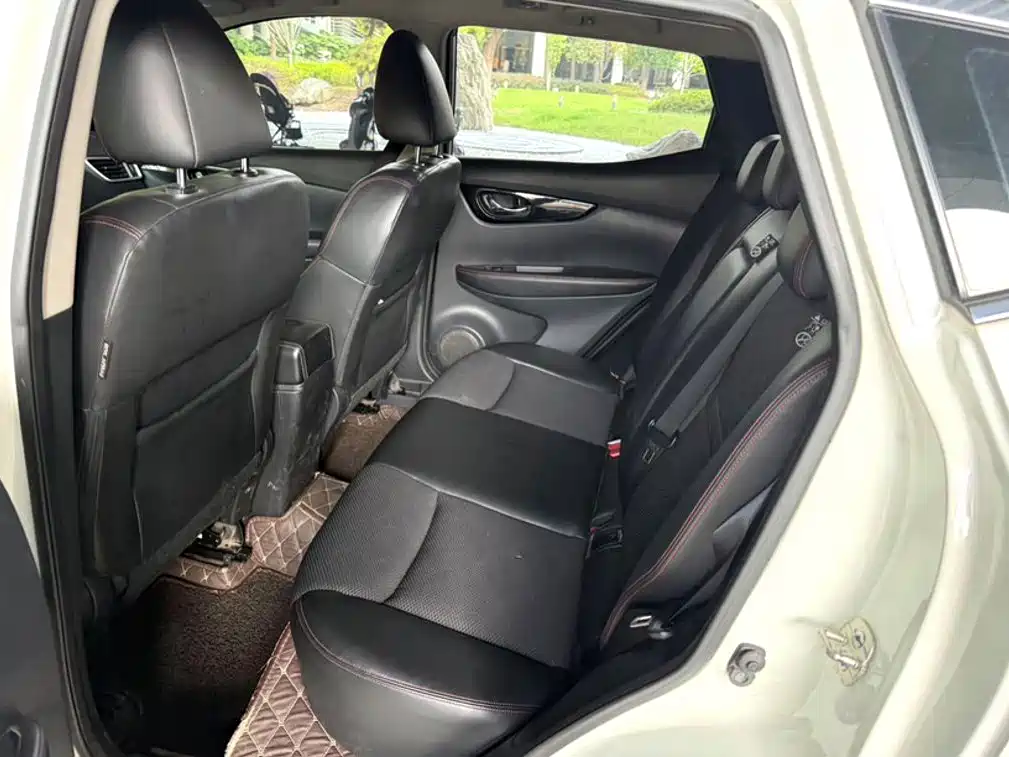 Nissan Qashqai — миниатюра 15