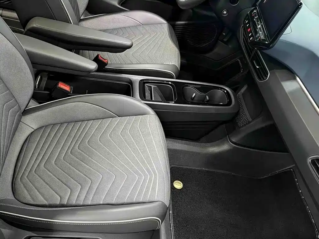 Volkswagen ID.3 — миниатюра 25