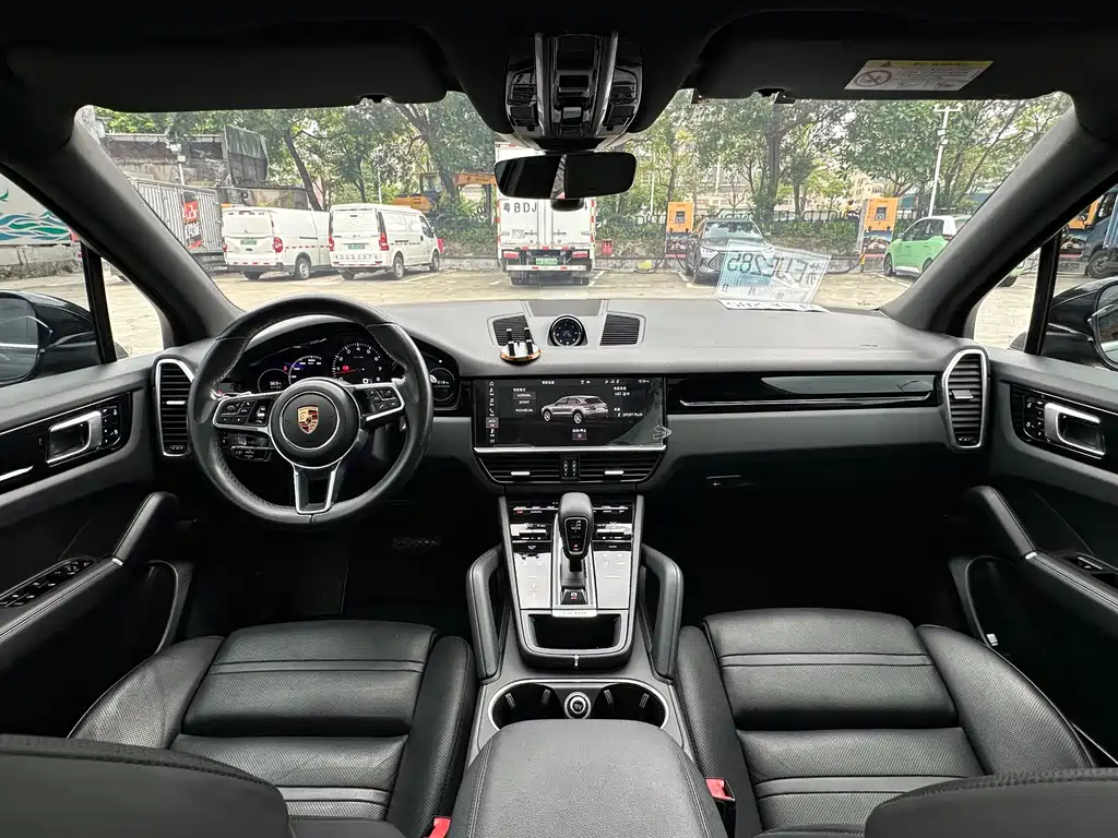 Porsche Cayenne 2019 Cayenne 3.0T