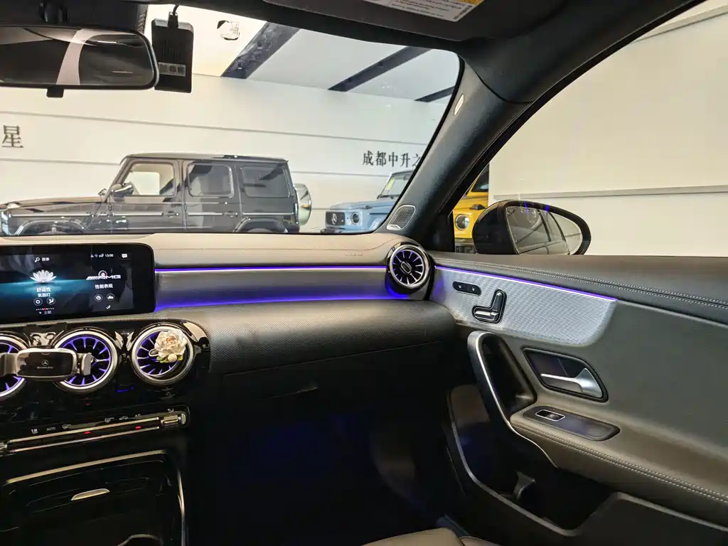 Mercedes-Benz A-Class AMG — миниатюра 11