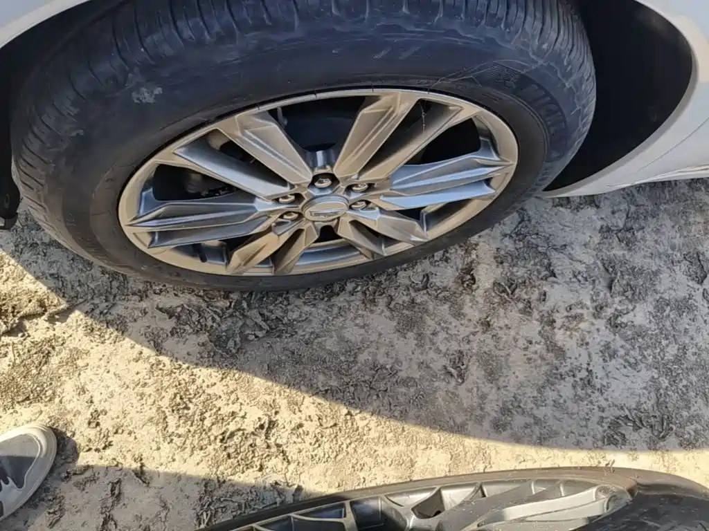 Cadillac XT6 — миниатюра 23